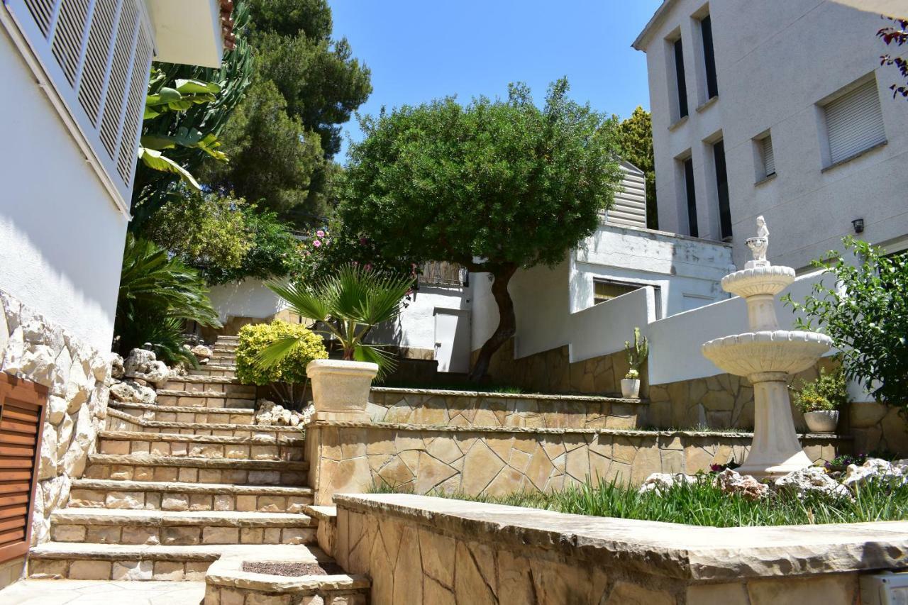 Villa Garden Tarragona Exterior foto